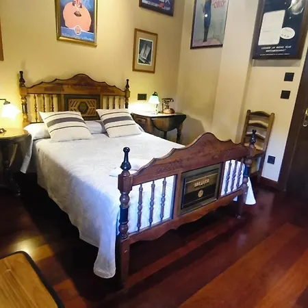 Casona El Gurugu 3* Luarca